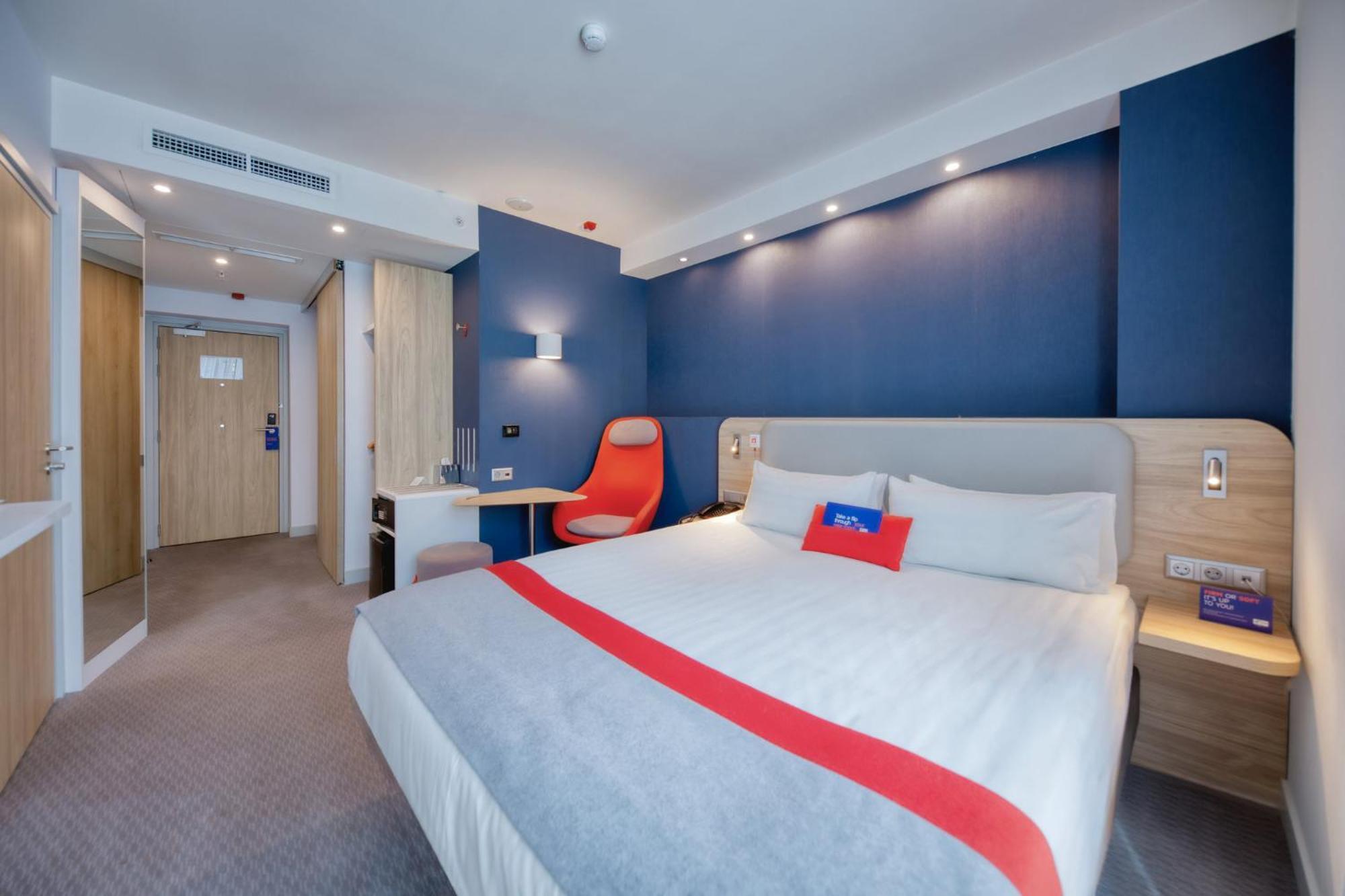 Holiday Inn Express - Yerevan By Ihg Exterior foto